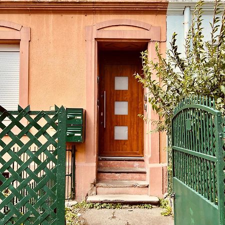 Rs-0 - Appartement F2 Au Rdc A Mulhouse Pour 1-3 Pers Kültér fotó
