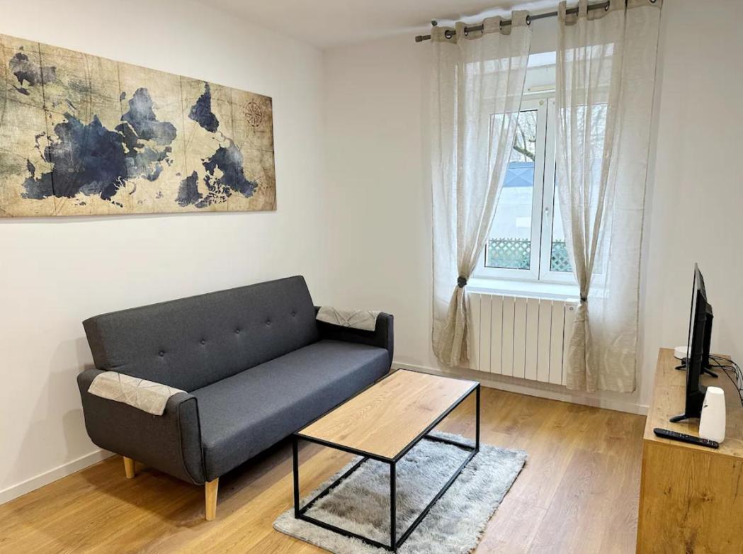 Rs-0 - Appartement F2 Au Rdc A Mulhouse Pour 1-3 Pers Kültér fotó